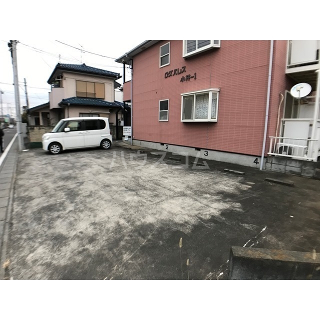 14/22 駐車場