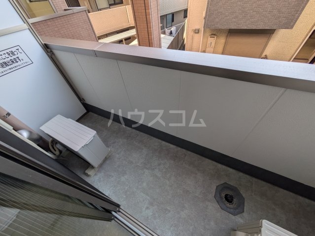 20/30 バルコニー