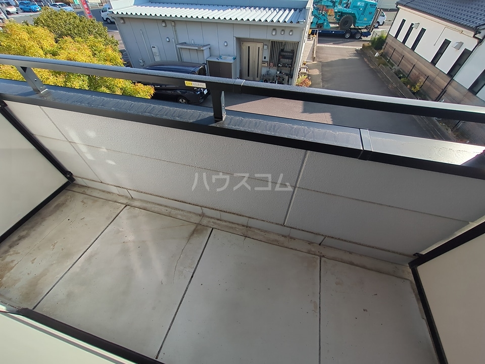 14/28 バルコニー