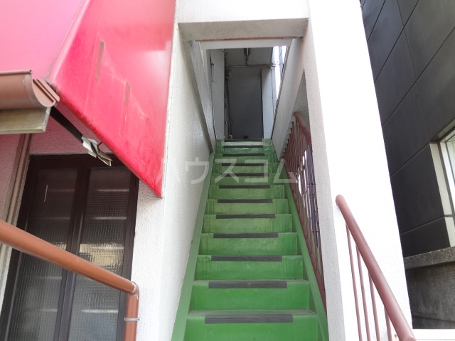 3/5 エントランス