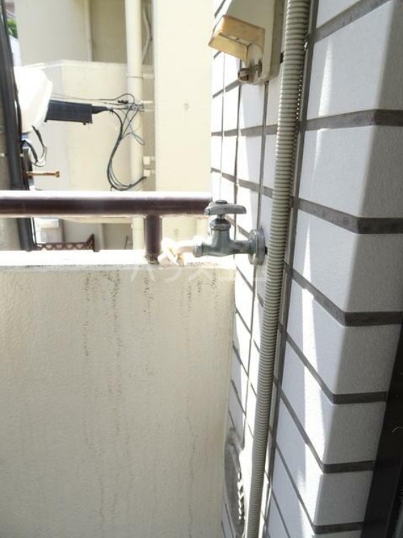 13/30 バルコニー