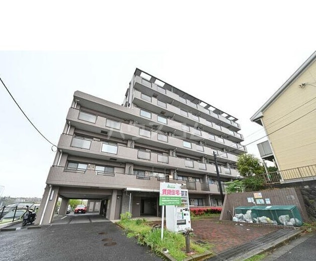 グリーンハイツ西田の間取り