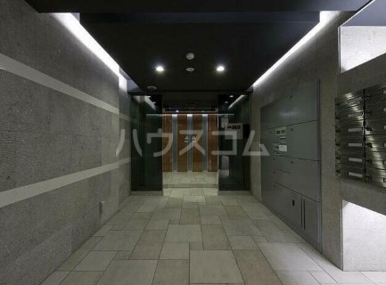 15/20 エントランス