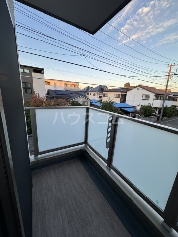 17/27 バルコニー