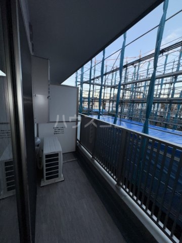 15/26 バルコニー