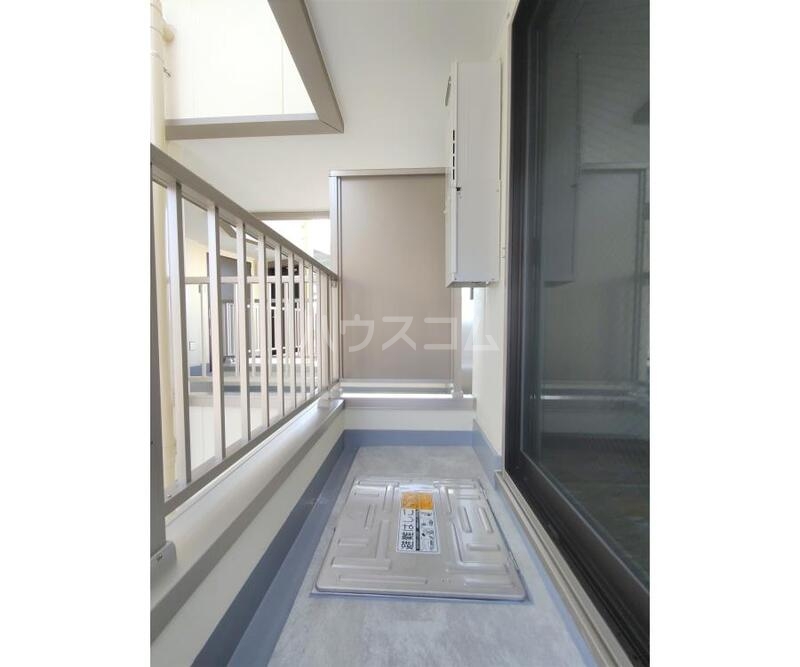 20/30 バルコニー