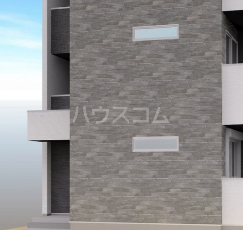 14/22 エントランス