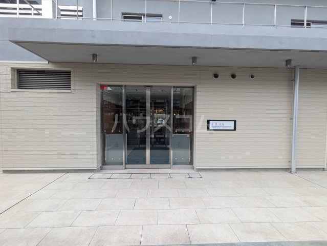 29/30 エントランス