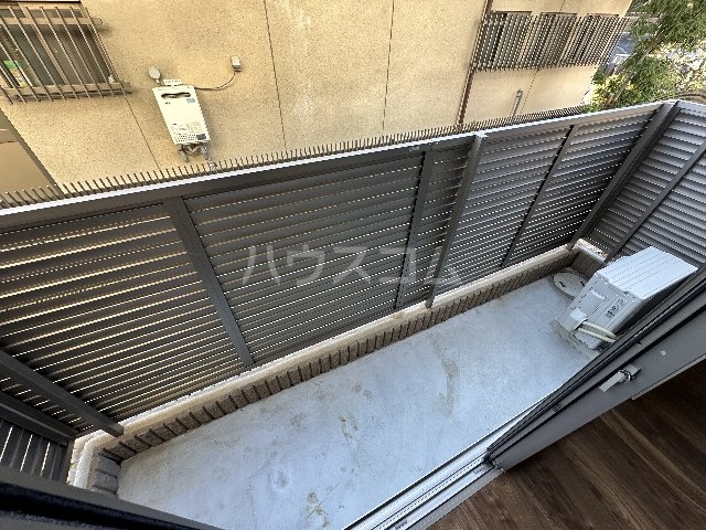 18/30 バルコニー