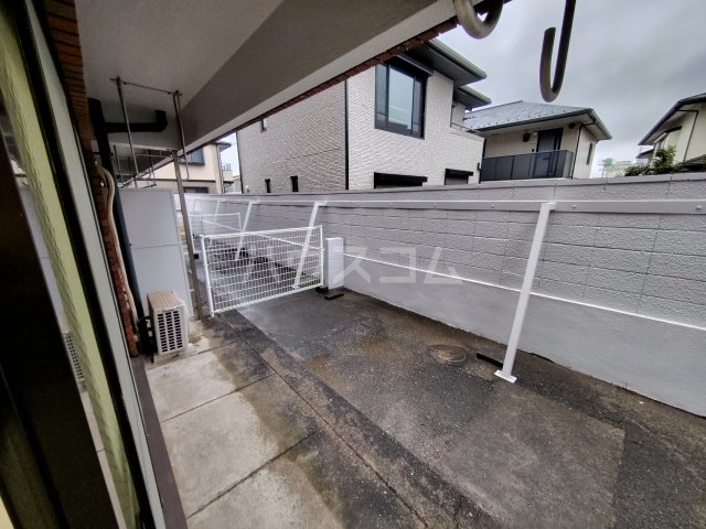 20/30 バルコニー