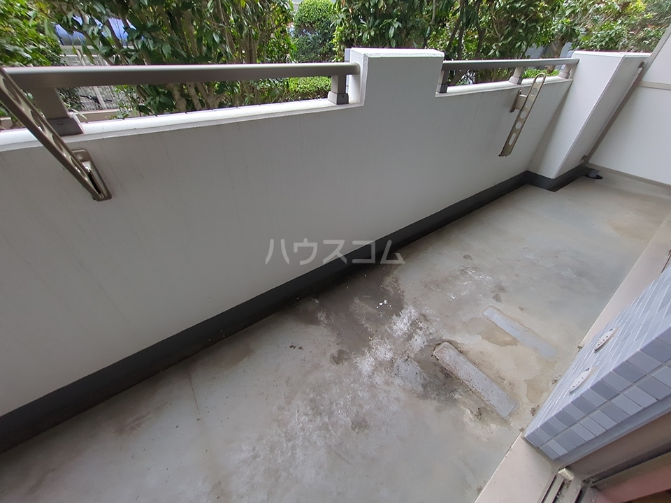17/30 バルコニー