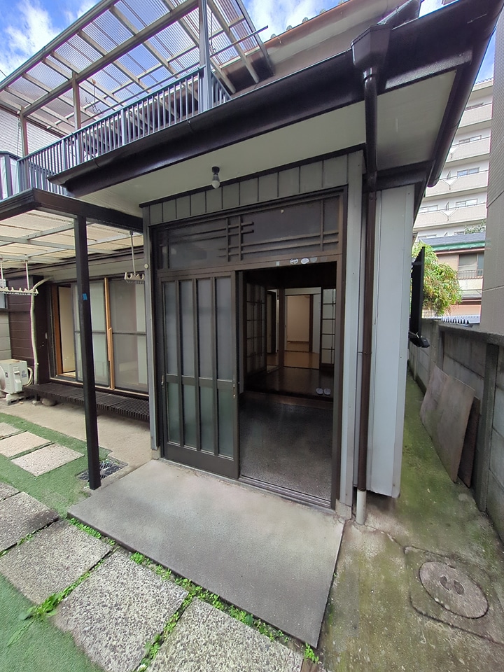 3/4 エントランス