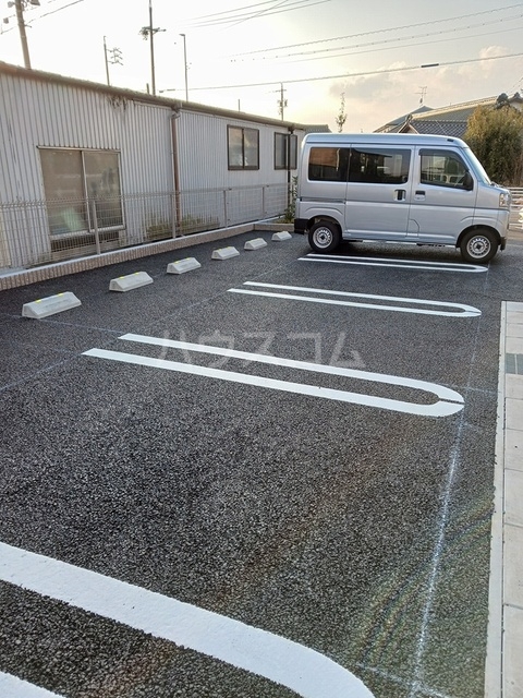 2/8 駐車場