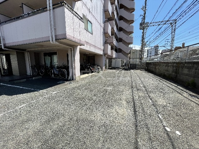2/7 駐車場