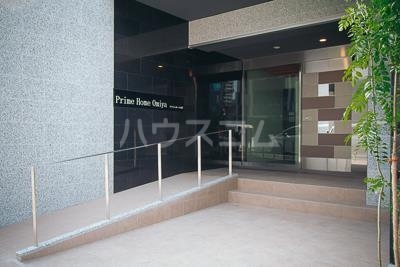 15/19 エントランス