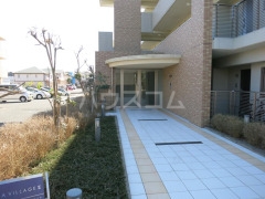 2/4 エントランス