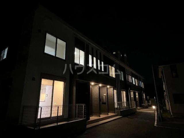 24/28 エントランス