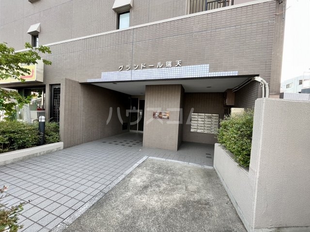 4/6 エントランス