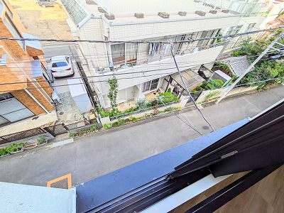 15/28 バルコニー