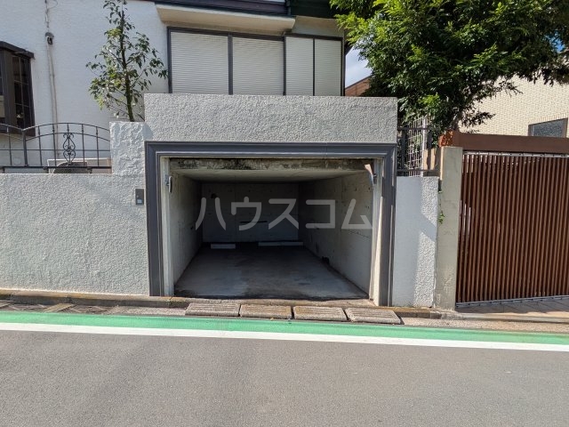 3/4 駐車場