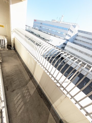 15/28 バルコニー