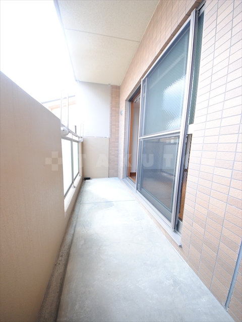 13/23 バルコニー