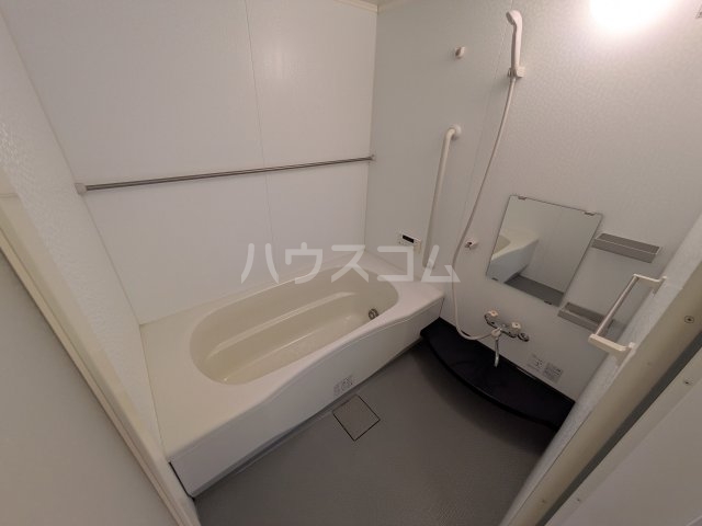 15/30 浴室