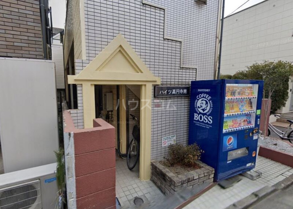 2/11 エントランス