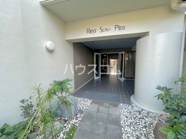 2/10 エントランス