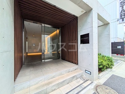 3/7 エントランス