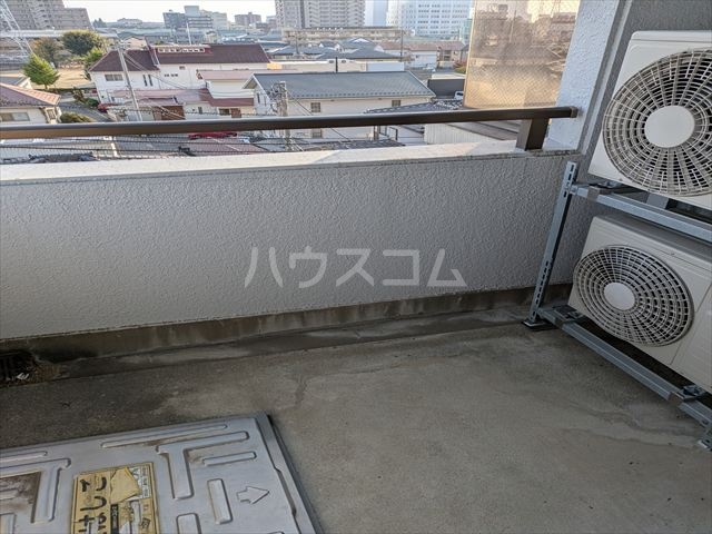 21/30 バルコニー