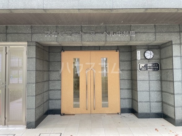 2/4 エントランス