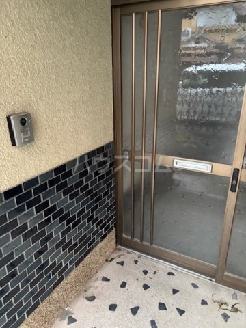 2/7 エントランス