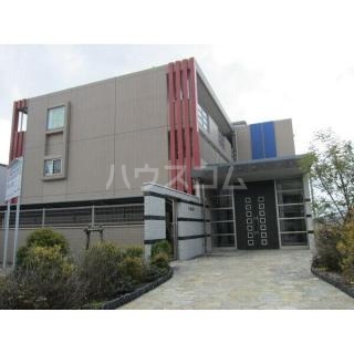 13/15 エントランス