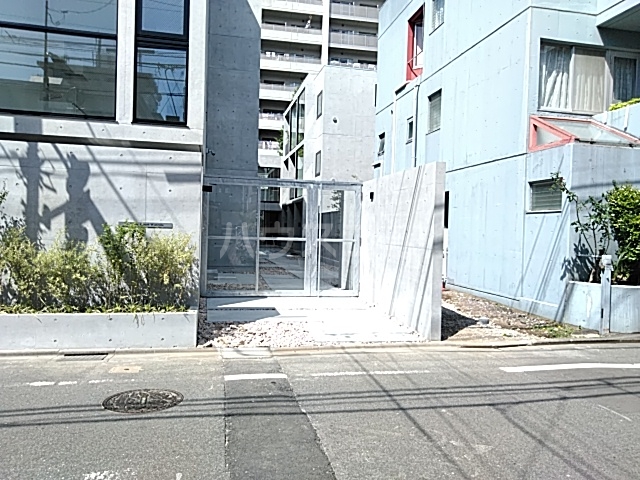 21/24 エントランス