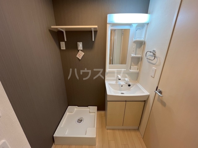 18/25 洗面