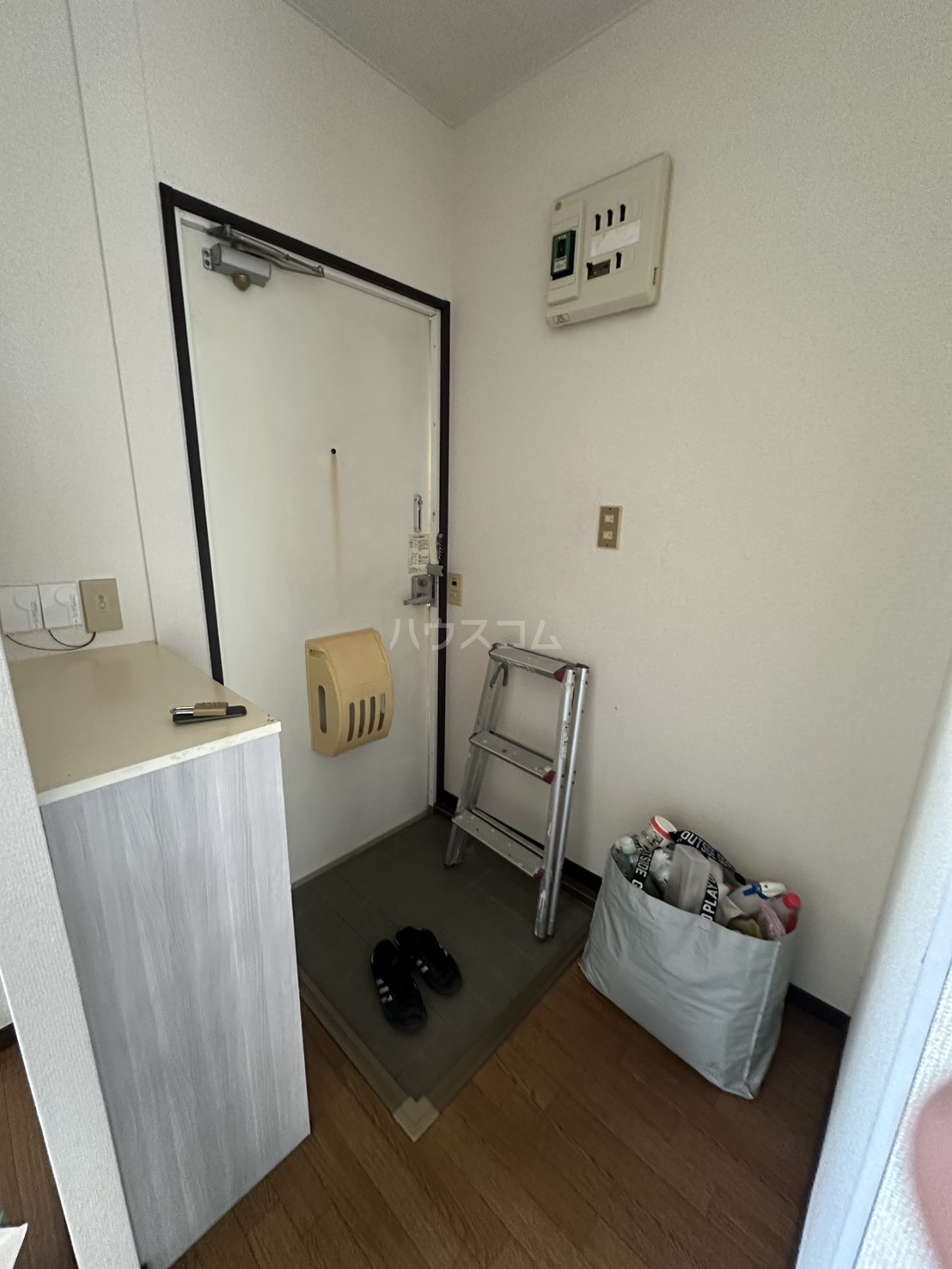 13/30 玄関