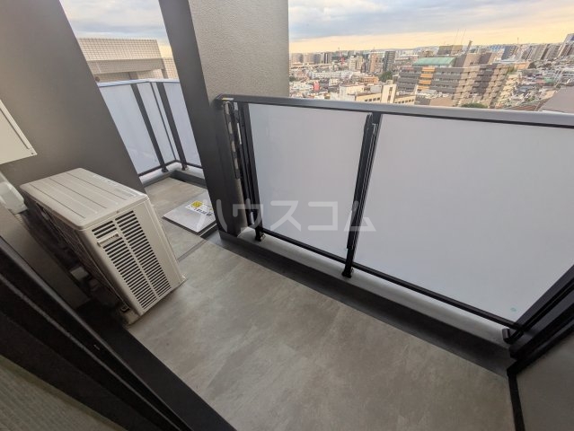 17/30 バルコニー