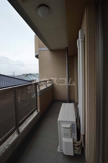 25/30 バルコニー