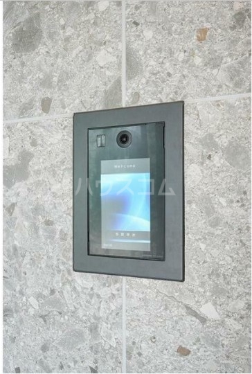 16/26 エントランス