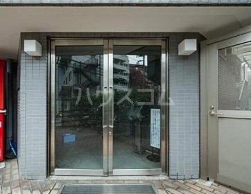 4/4 エントランス