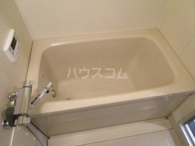 17/30 浴室