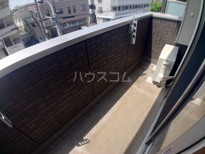 15/28 バルコニー
