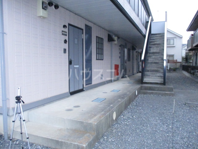 26/30 エントランス