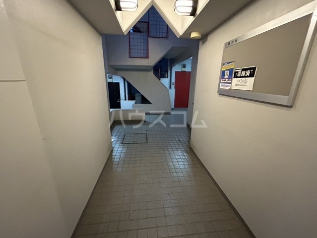 3/6 エントランス