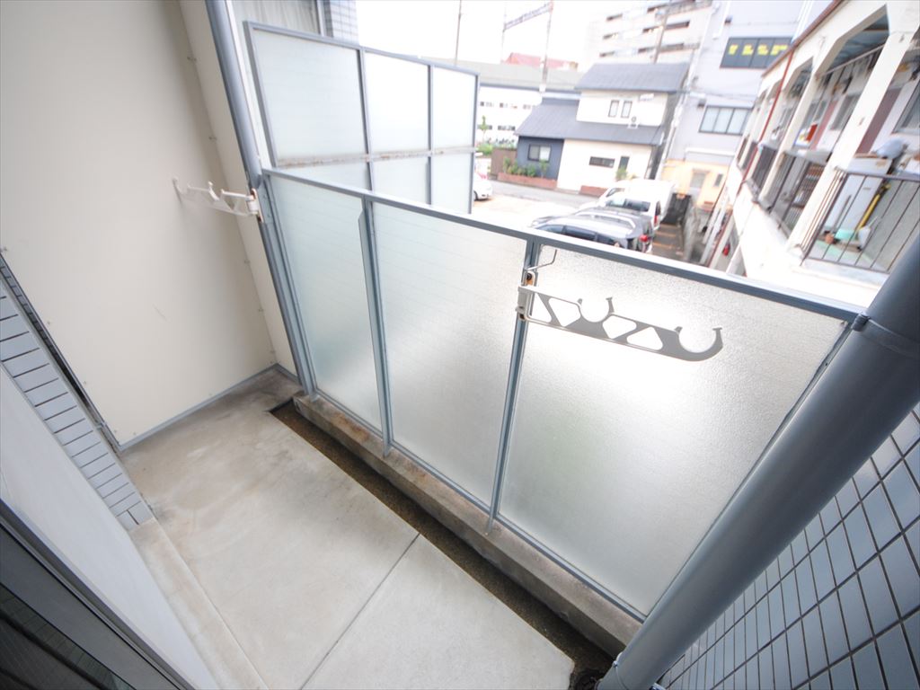 25/30 バルコニー