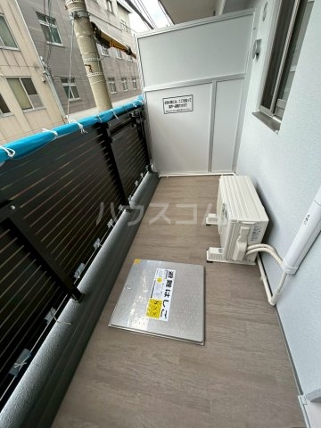 20/30 バルコニー