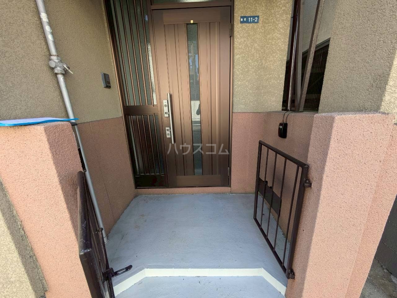 29/30 エントランス