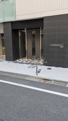 3/4 エントランス