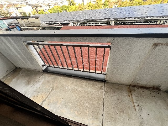 23/30 バルコニー